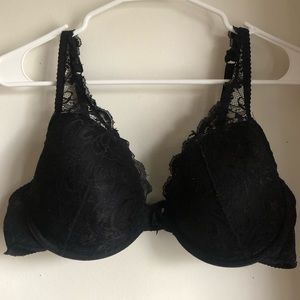 Black lace bra